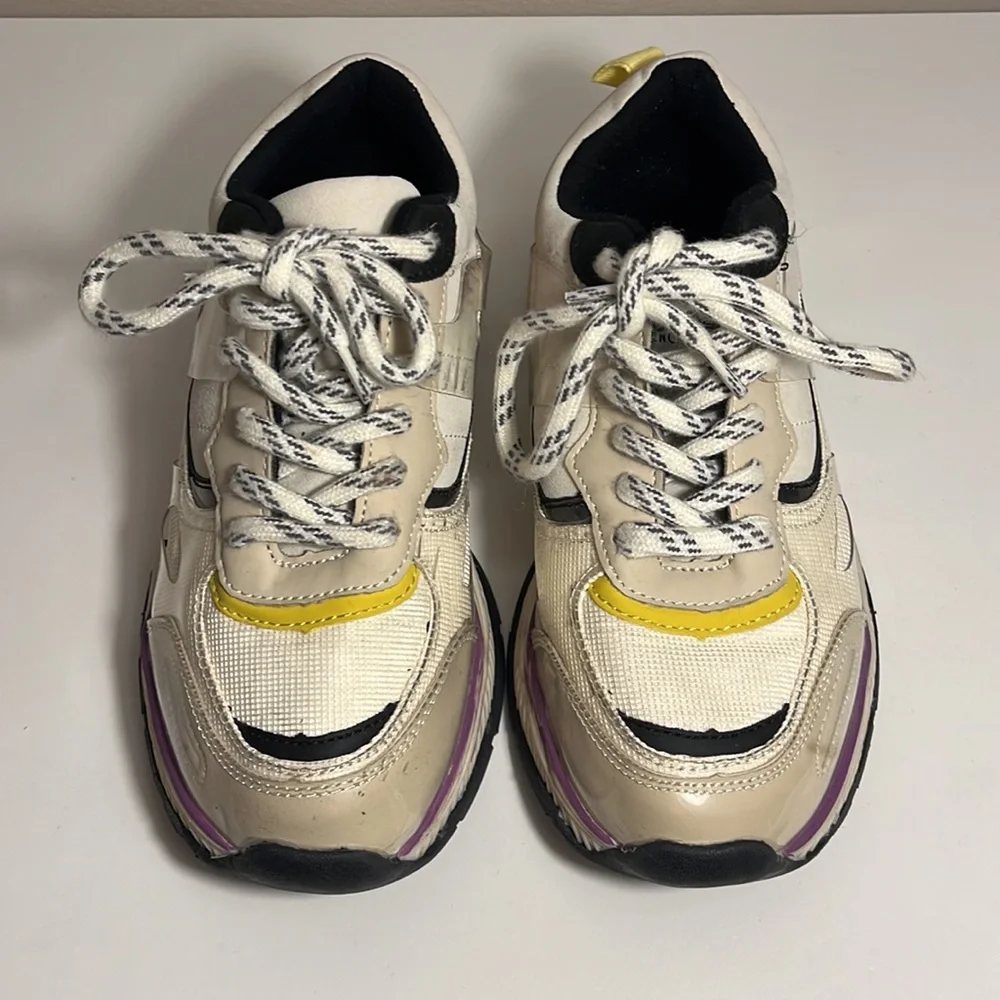 Zara‎ sneakers